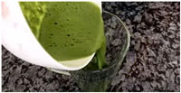 vylit-v-chashku-dlja-latte
